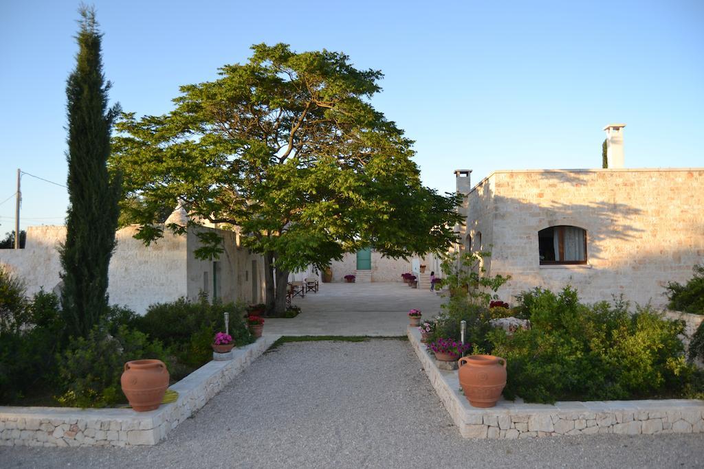 B&B Corte Del Camedrio Cisternino Exterior photo